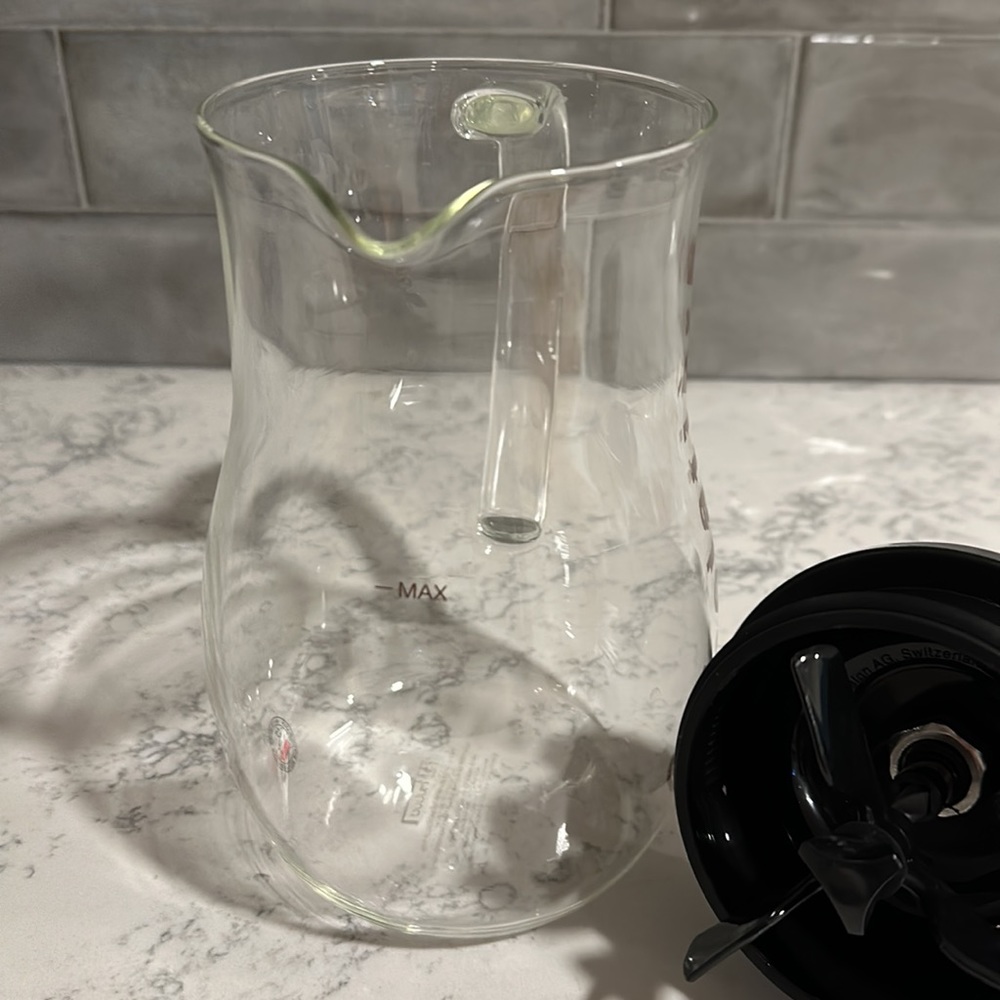 Bodum Chocolatier Hot Chocolate Froth Mixer - Picture 3 of 3